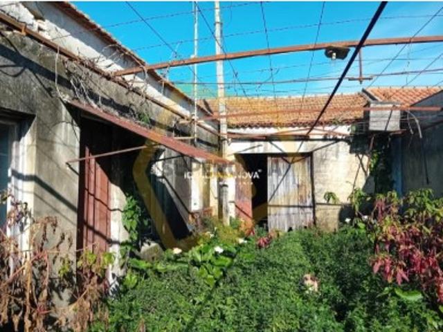 Moradia localizada Esgueira
