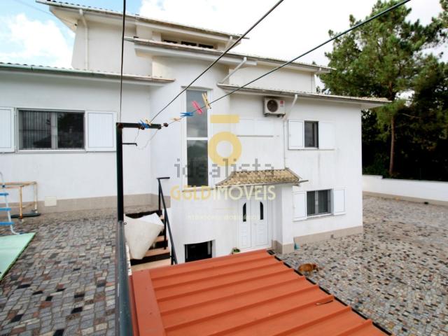 Moradia, Lobão Gião Louredo Guisande