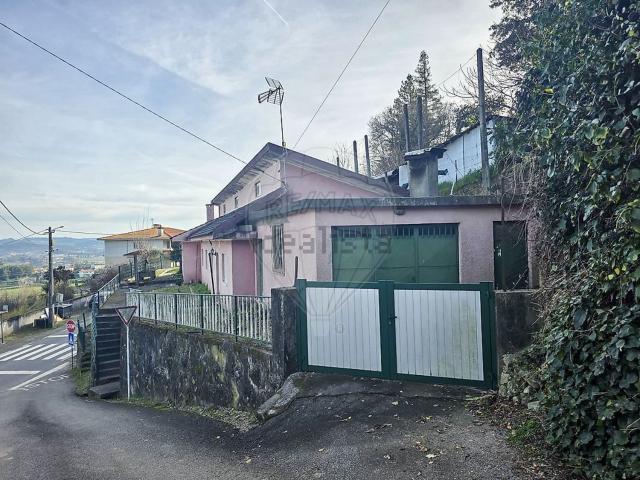 Moradia, Longos