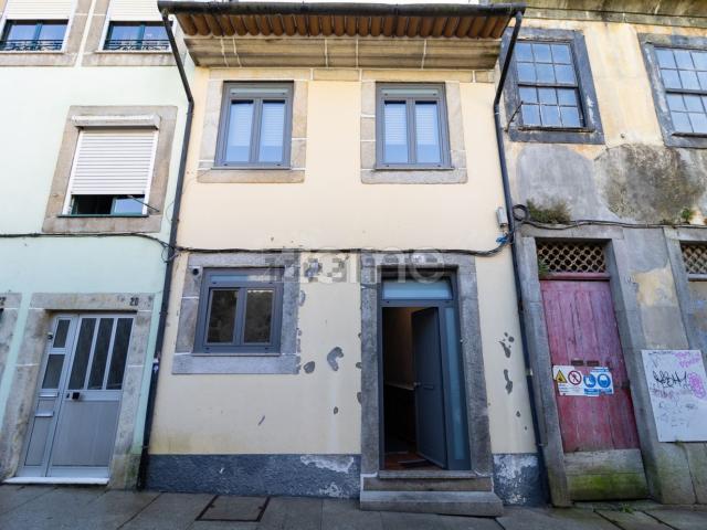 Moradia, Lordelo do Ouro e Massarelos