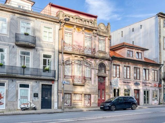 Moradia, Lordelo do Ouro e Massarelos