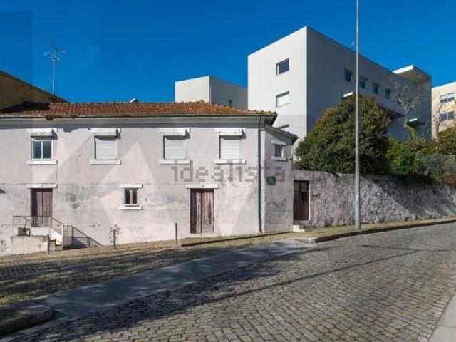 Moradia, Lordelo do Ouro e Massarelos