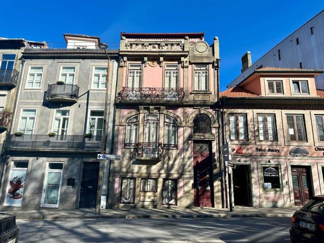 Moradia, Lordelo do Ouro e Massarelos