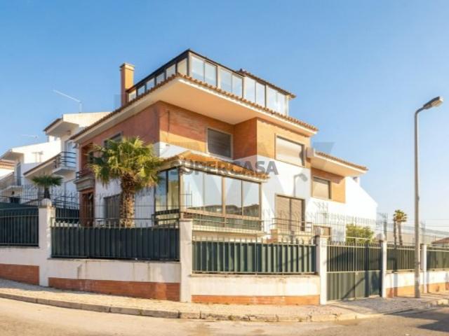 MORADIA + LOTE DE TERRENO URBANO