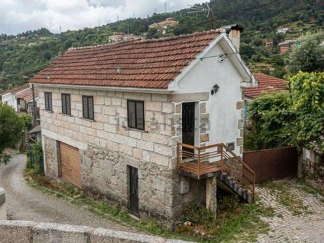 Moradia, Louredo