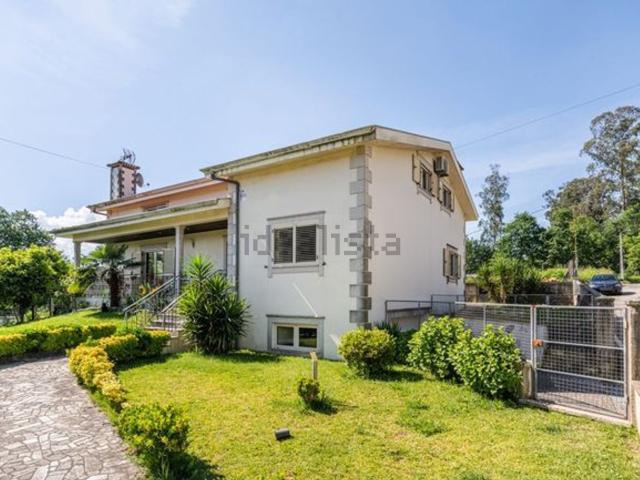 Moradia, Loureira