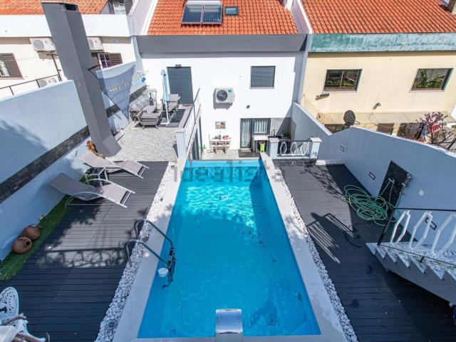 Moradia, Loureiro