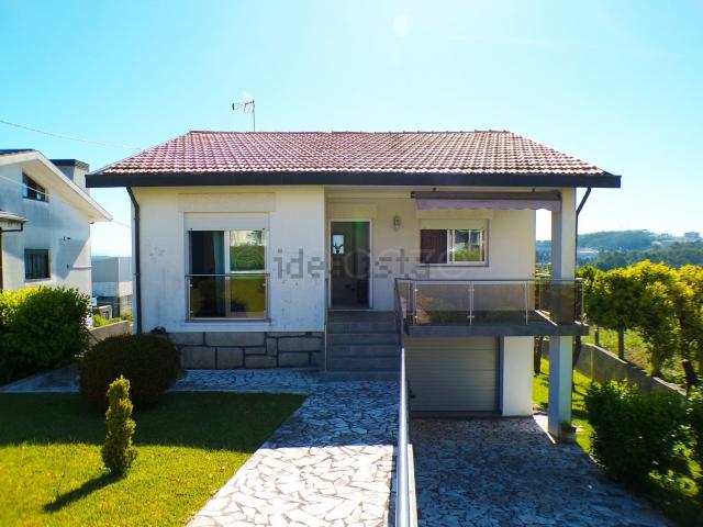 Moradia, Lourosa