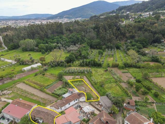 Moradia, Lousã e Vilarinho