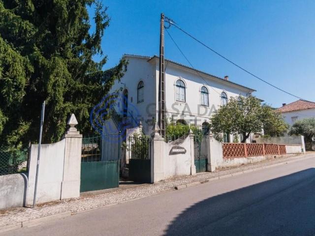 Moradia, Lousã e Vilarinho