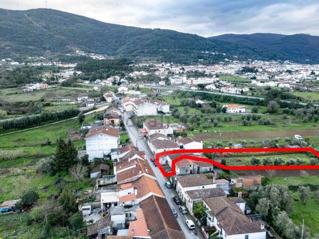 Moradia, Lousã e Vilarinho