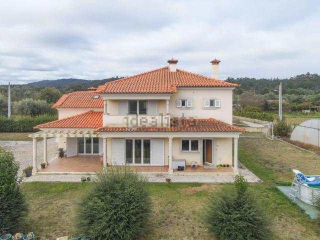 Moradia, Lousã e Vilarinho