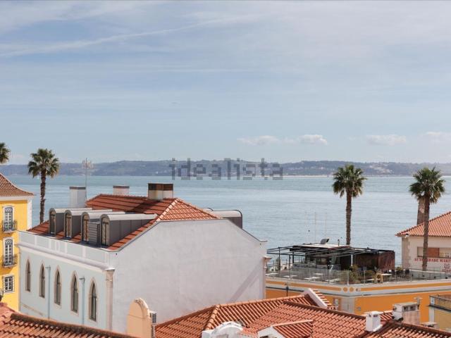 Moradia, Paço de Arcos, Oeiras e São Julião da Barra Paço de Arcos Caxias