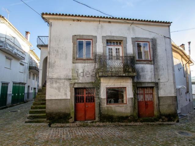 Moradia, Paços da Serra