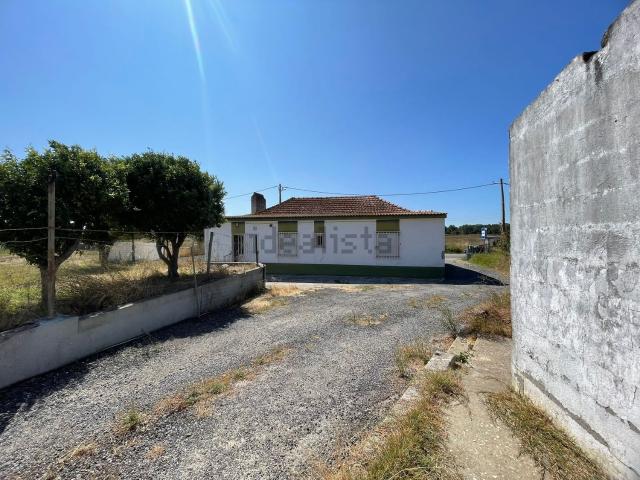 Moradia, Palhais e Coina