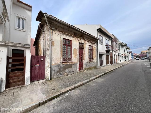 Moradia para reabilitao no Centro da Cidade de Espinho