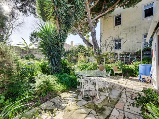 Moradia para reconstrução Cascais Centro