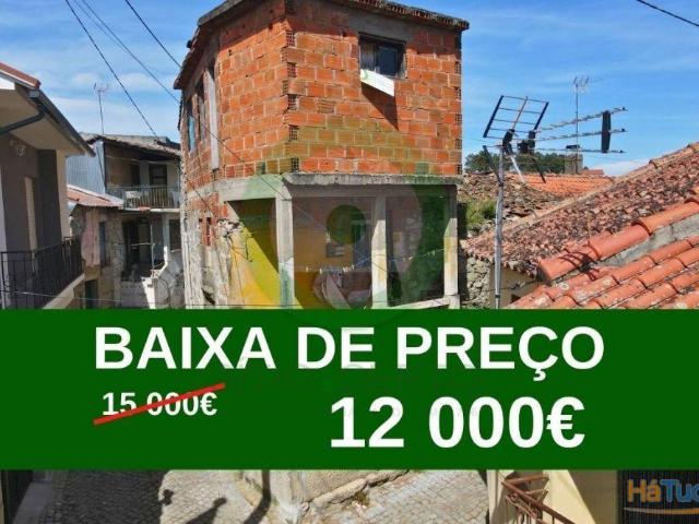 Moradia para reconstrução nos Possacos | 26083920856