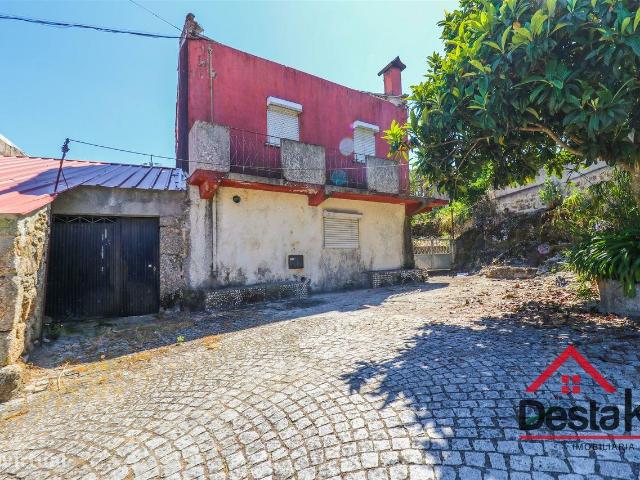 Moradia para reconstruir em Ranhados 132m² Ranhados
