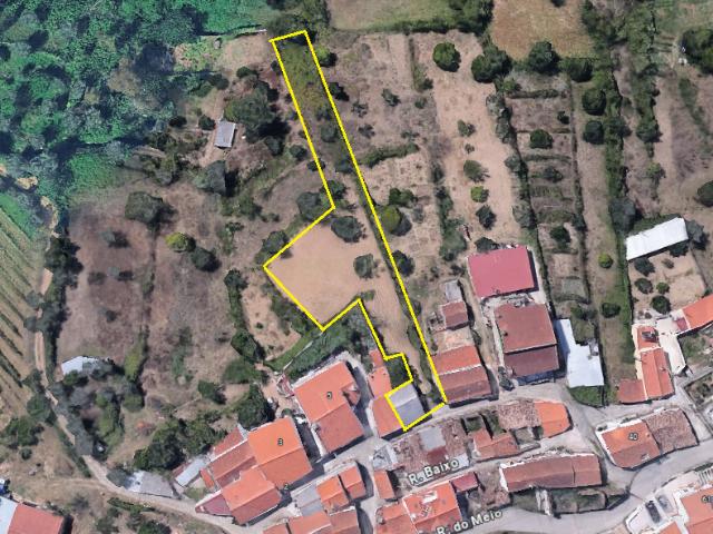 Moradia para Recuperação com Terreno — Cova do Ouro, Coimbra