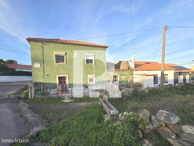 Moradia para recuperao total em Vila Verde, Sintra