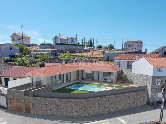 Moradia para recuperar em Gouveias, Pinhel