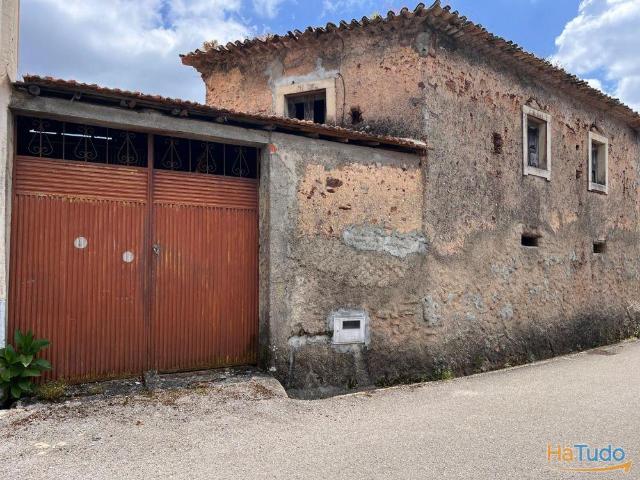 Moradia para remodelação ? Lograssol | 26053969004