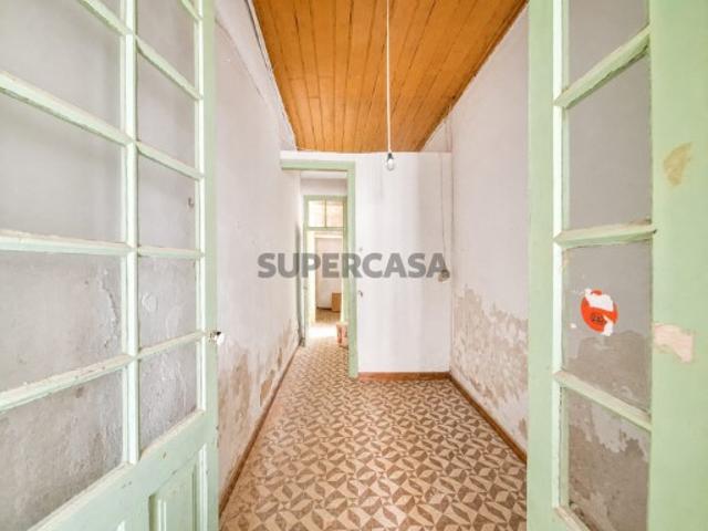 Moradia para Remodelar no Alto Rodes, Faro