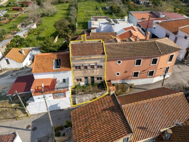 Moradia para remodelar | Oportunidade de investimento | Quinta do Anjo, Palmela