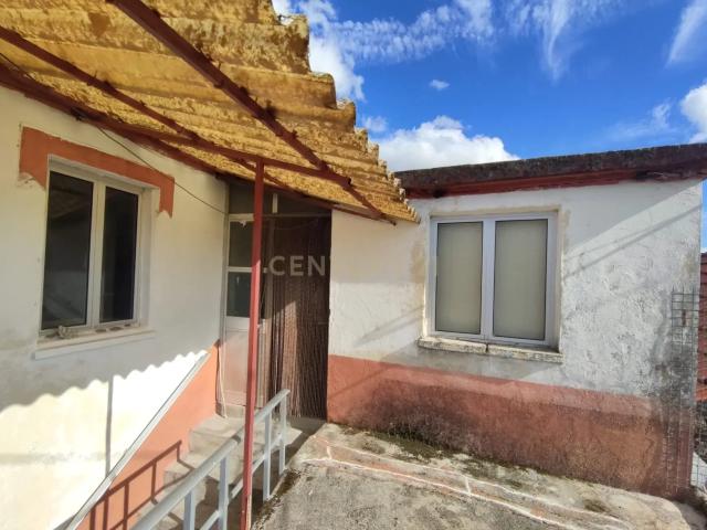Moradia para renovação em Martim Pega, Sabugal