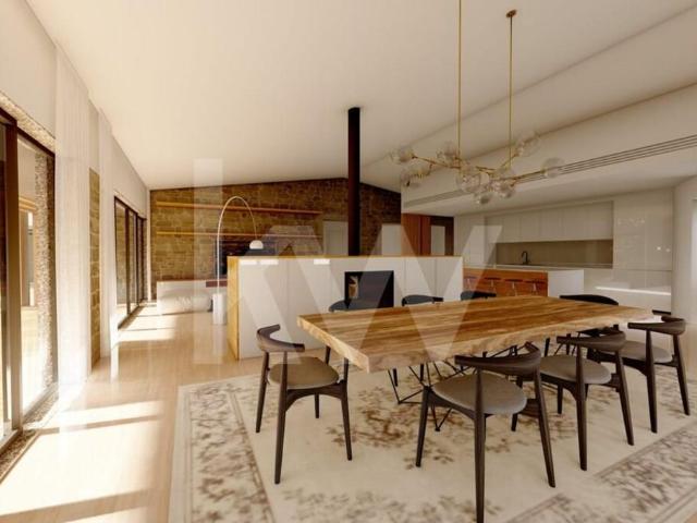 Moradia para restauro num lote de 1080 m2 em Vairão, Vila do Conde