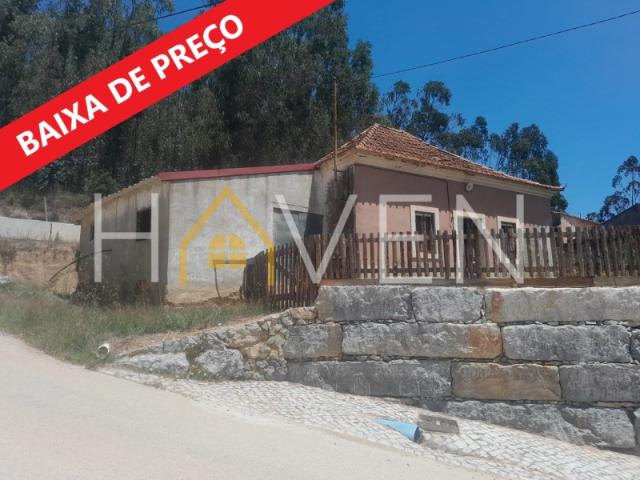 Moradia para restaurar com projeto aprovado
