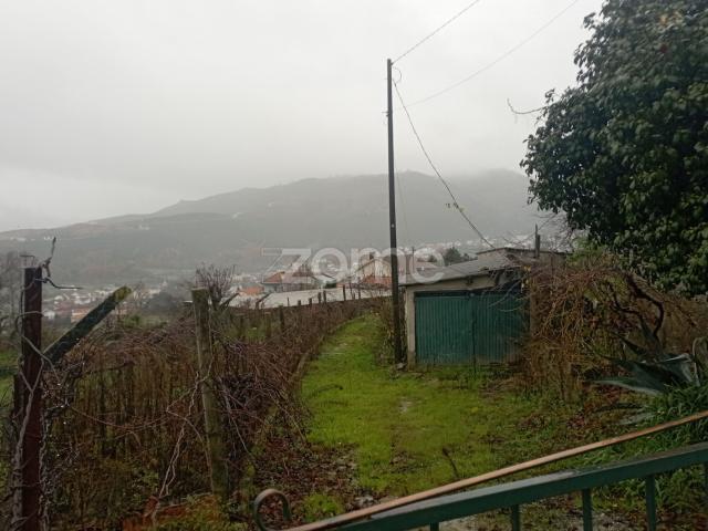 Moradia para restaurar em Boticas