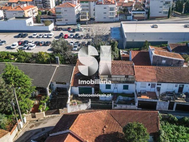 Moradia para Restaurar T4+1, Santa Clara e Castelo Viegas, Coimbra | BPI Expresso Imobiliário