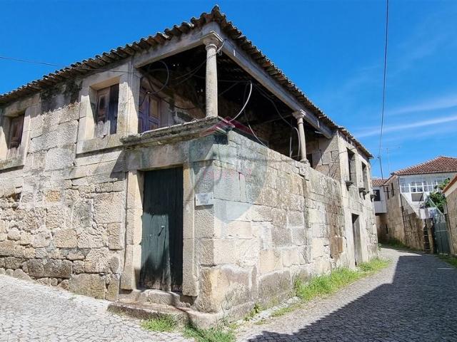 Moradia para Restaurar T4 Venda em Ribafeita,Viseu