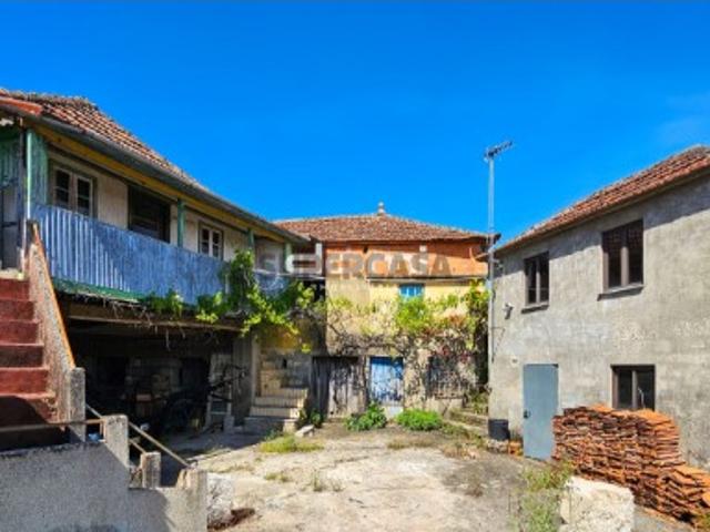 Moradia para Restaurar T5 Venda em Sul,São Pedro do Sul