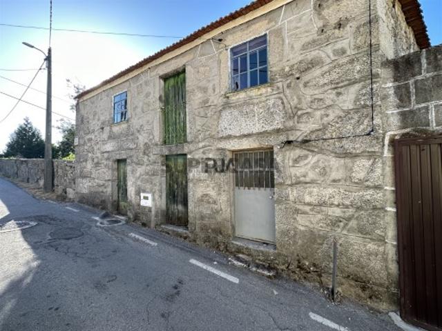 Moradia para Restaurar T1 Venda em São João da Fresta,Mangualde
