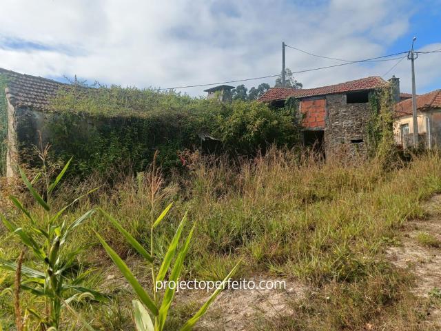 Moradia para Restaurar T2 Venda em Oliveira de Azeméis, Sant. 52m² Oliveira de Azeméis, Santiago da Riba Ul, Ul, Macinhata da S