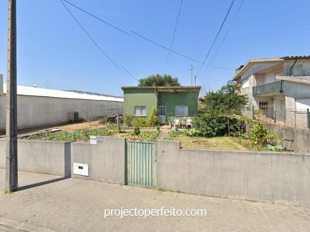 Moradia para Restaurar T2 Venda em Esmoriz,Ovar 58m² Esmoriz