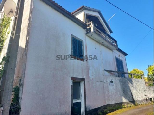 MORADIA para VENDA com quintal Santo António, São Roque do Pico, Ilha do Pico, Açores