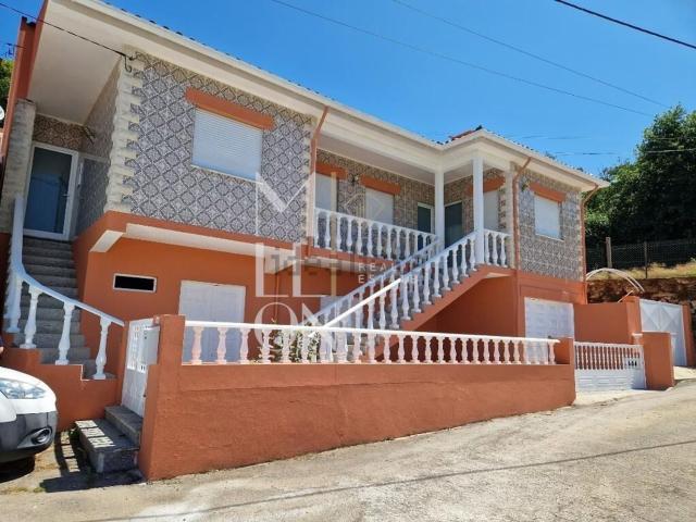 Moradia, Paradela