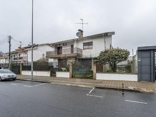 Moradia, Paranhos