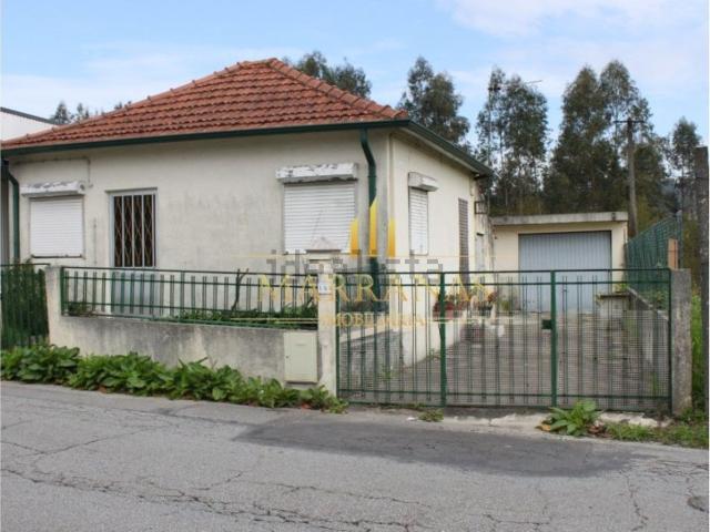Moradia, Louredo