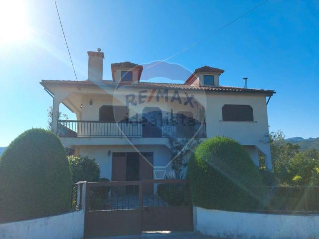 Moradia, Pedraça