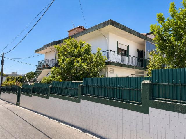 Moradia, Pedroso