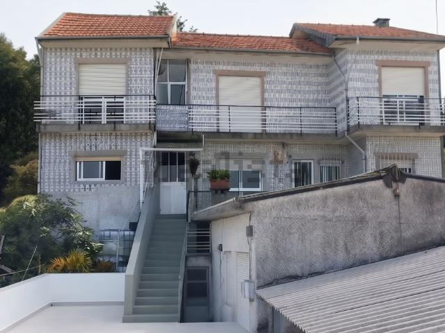 Moradia, Pedroso