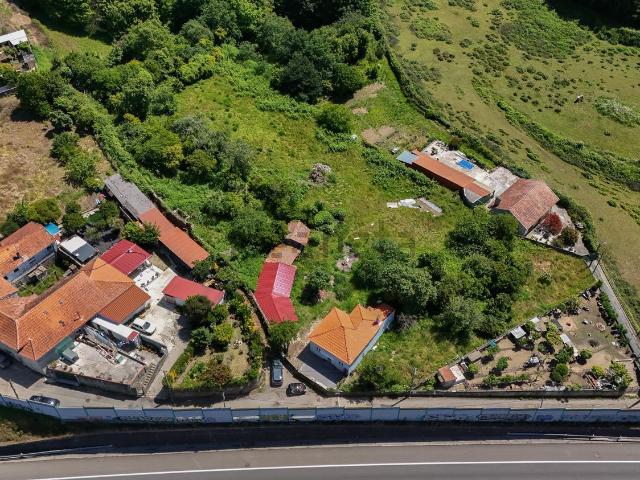 Moradia, Pedroso