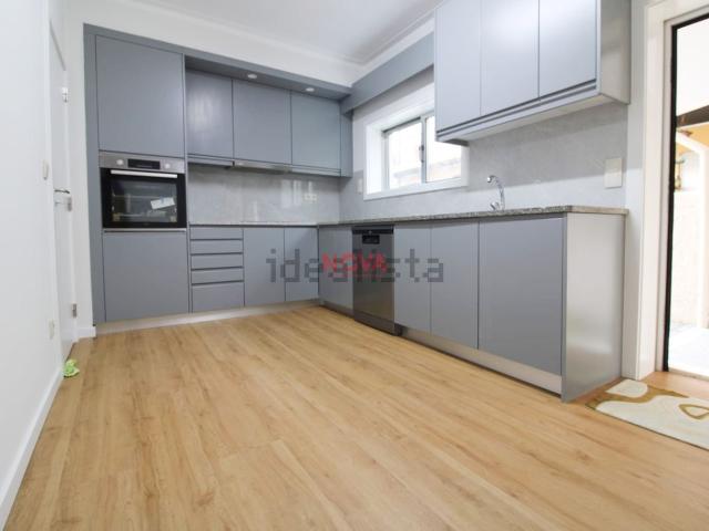 Moradia, Pedroso e Seixezelo