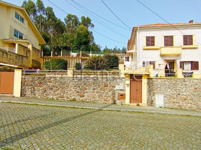 Moradia, Pedroso