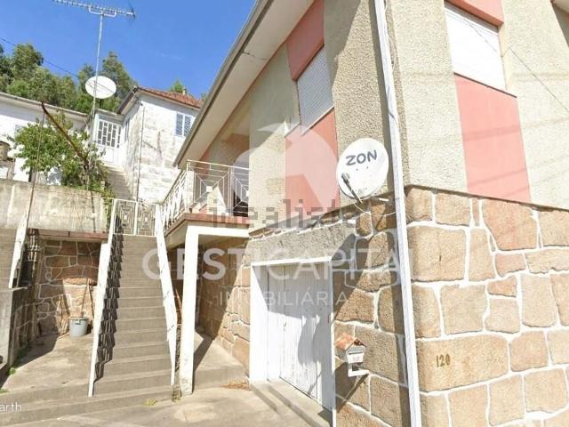 Moradia, Penha Longa e Paços de Gaiolo